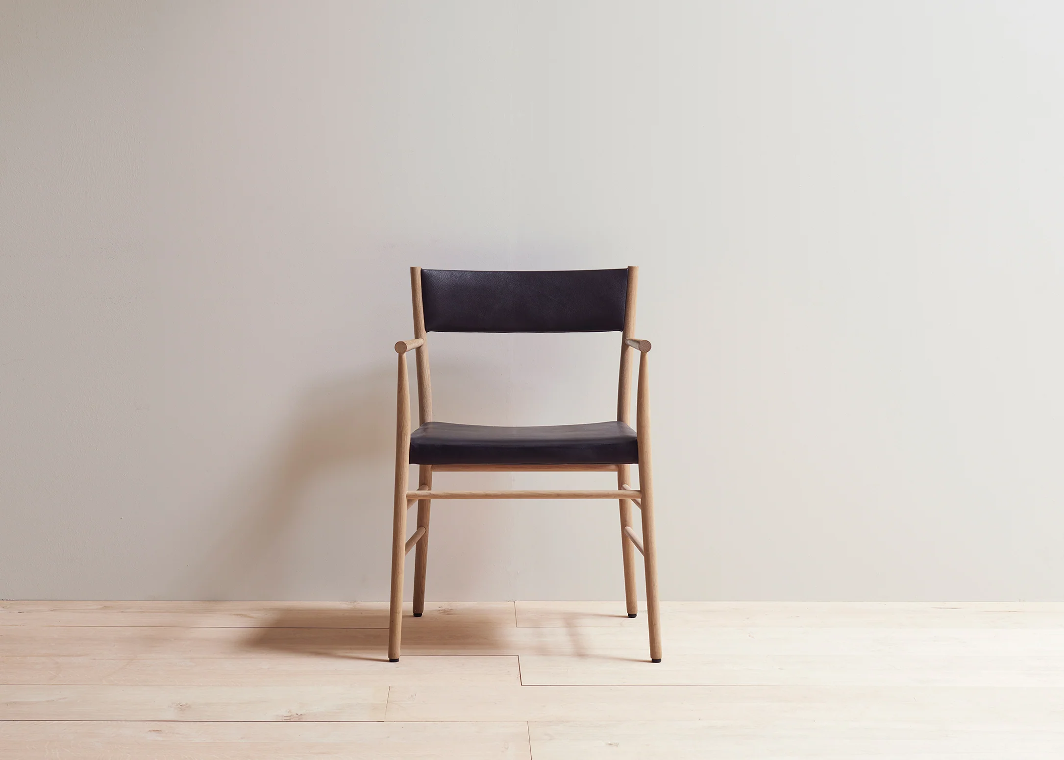 Avery armchair upholstered - Image 7