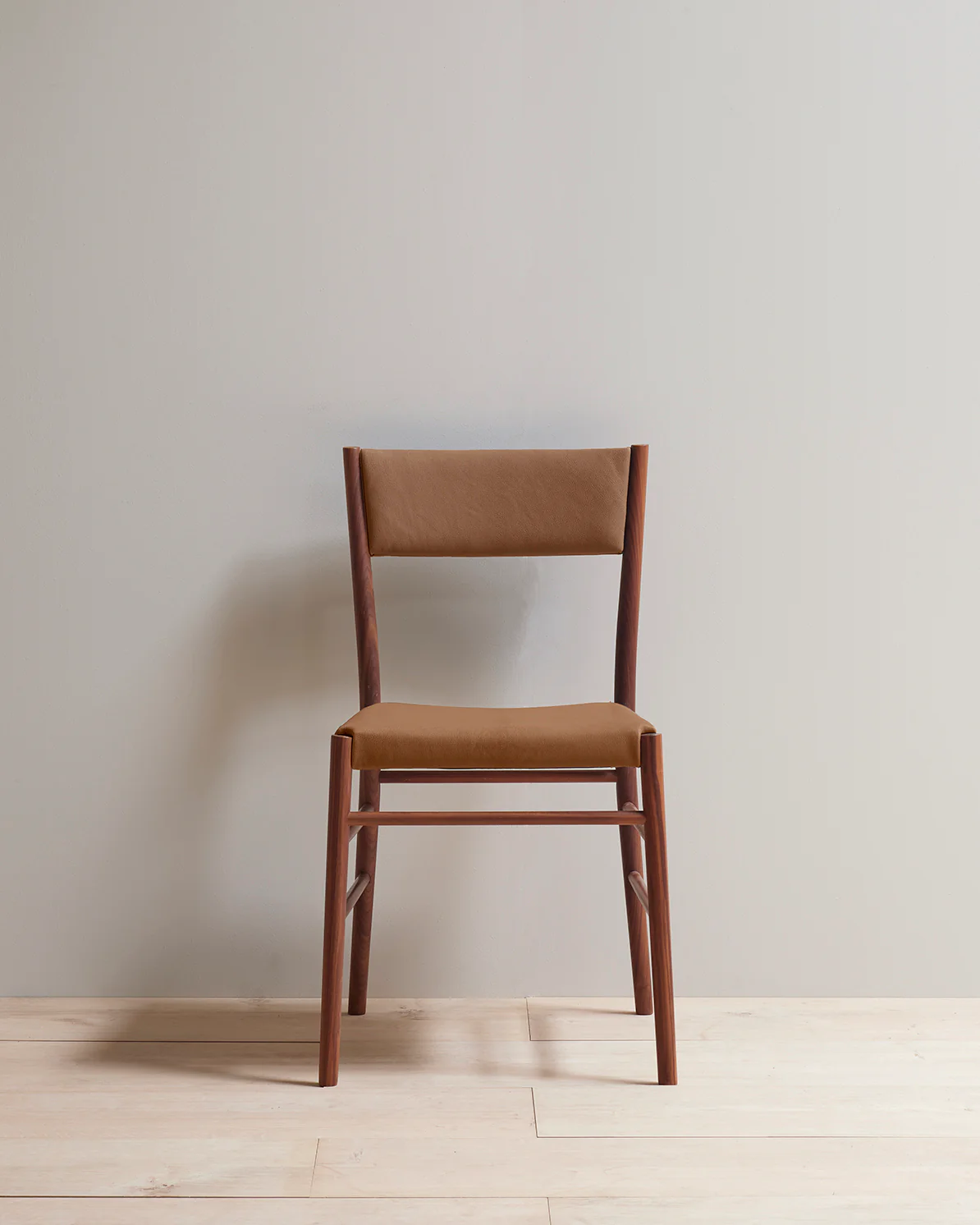 Avery dining chair upholstered - Image 8