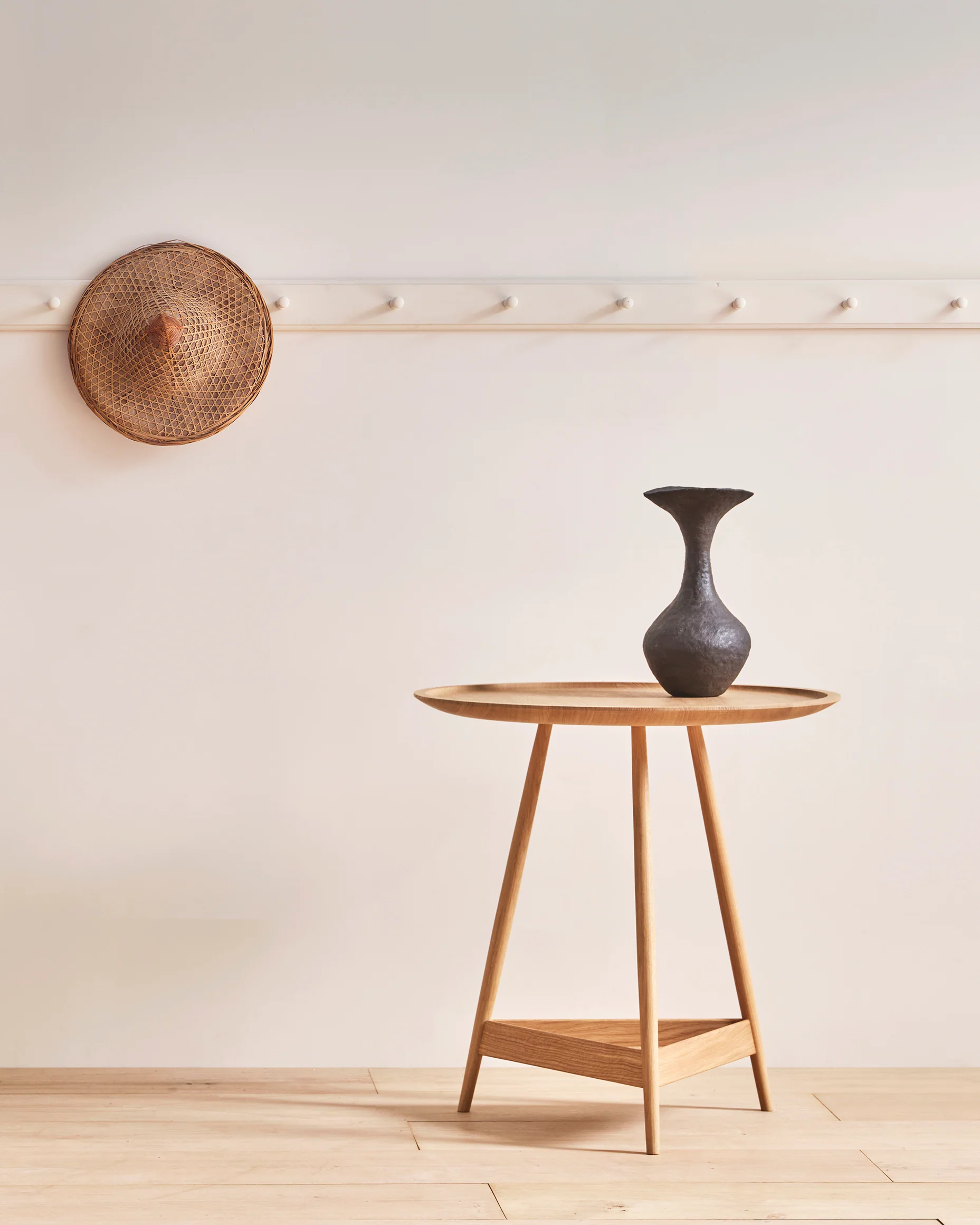 Clyde lamp table - Image 5