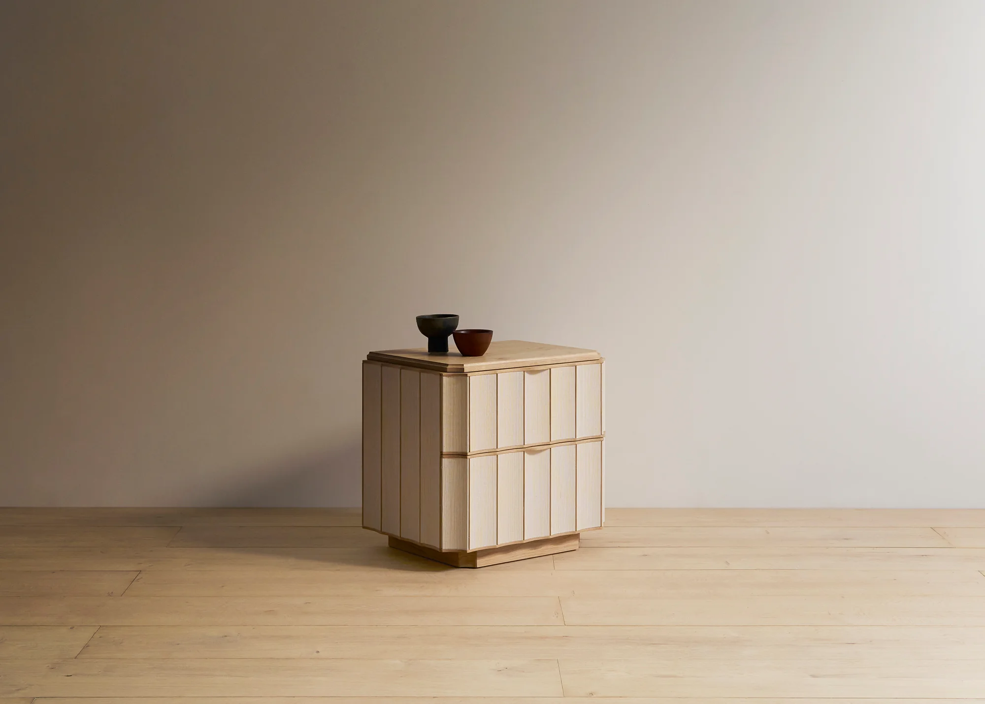 Ellery bedside table - Image 5