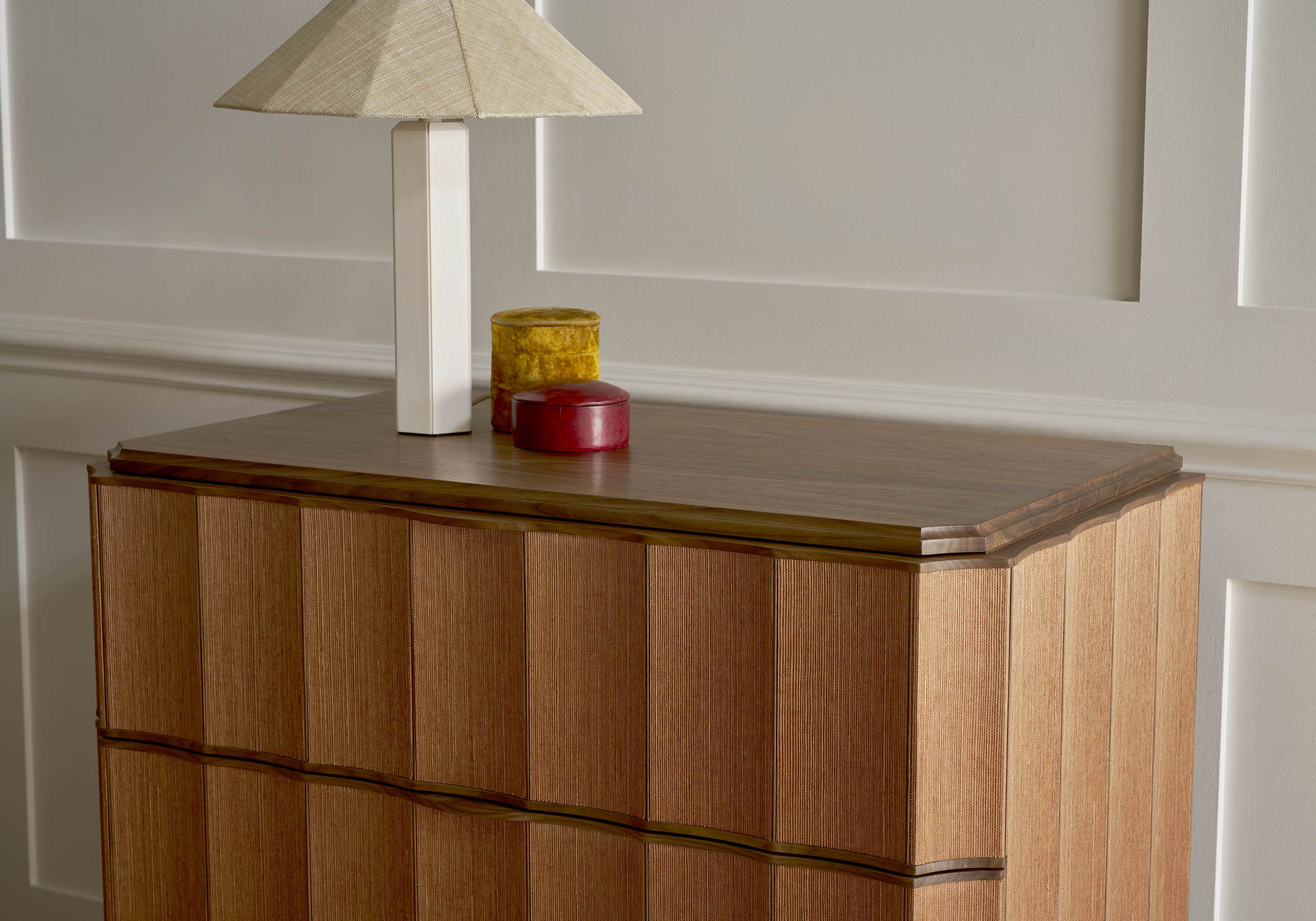 Ellery chest of drawers - Image 4