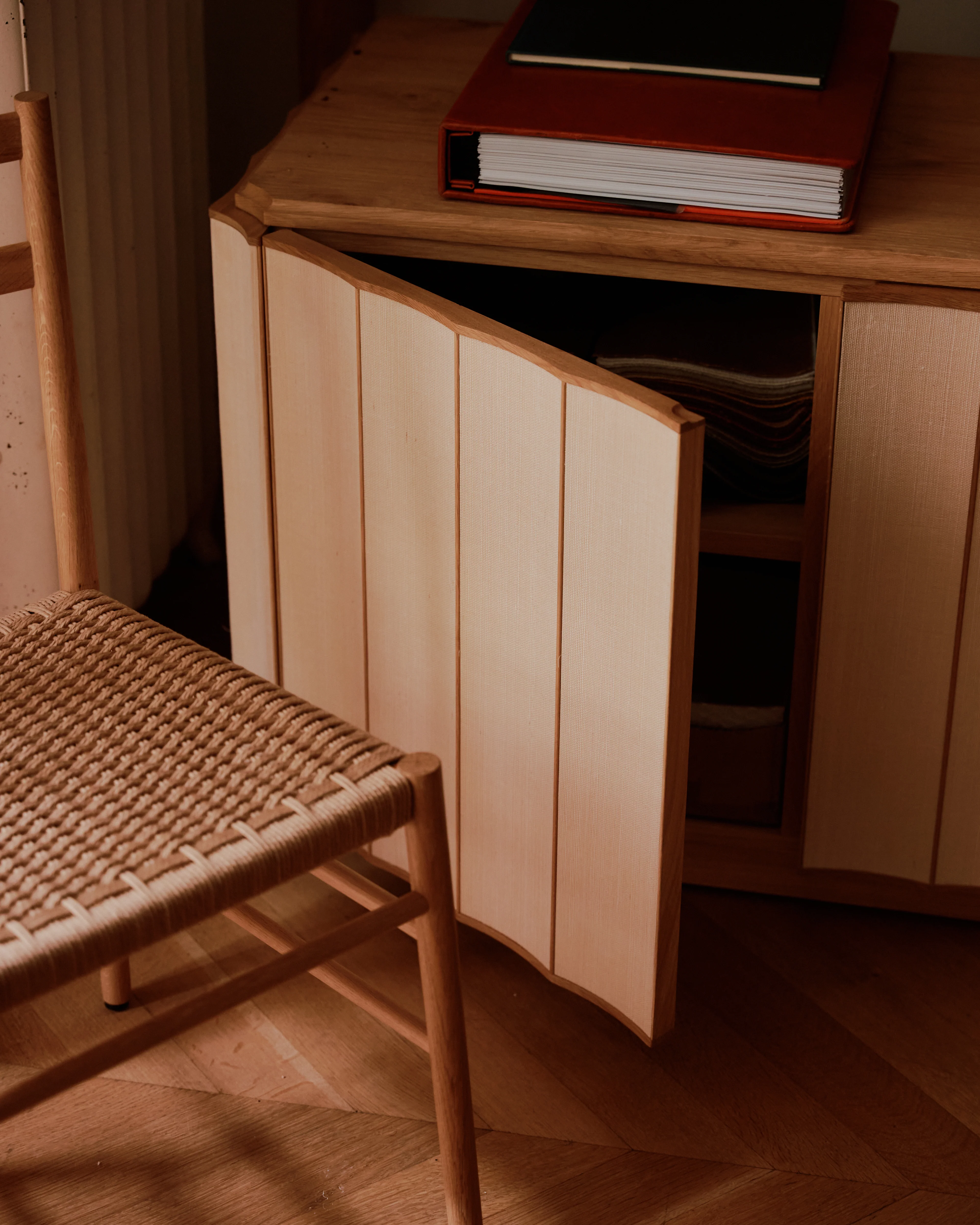Ellery sideboard fabric - Image 4