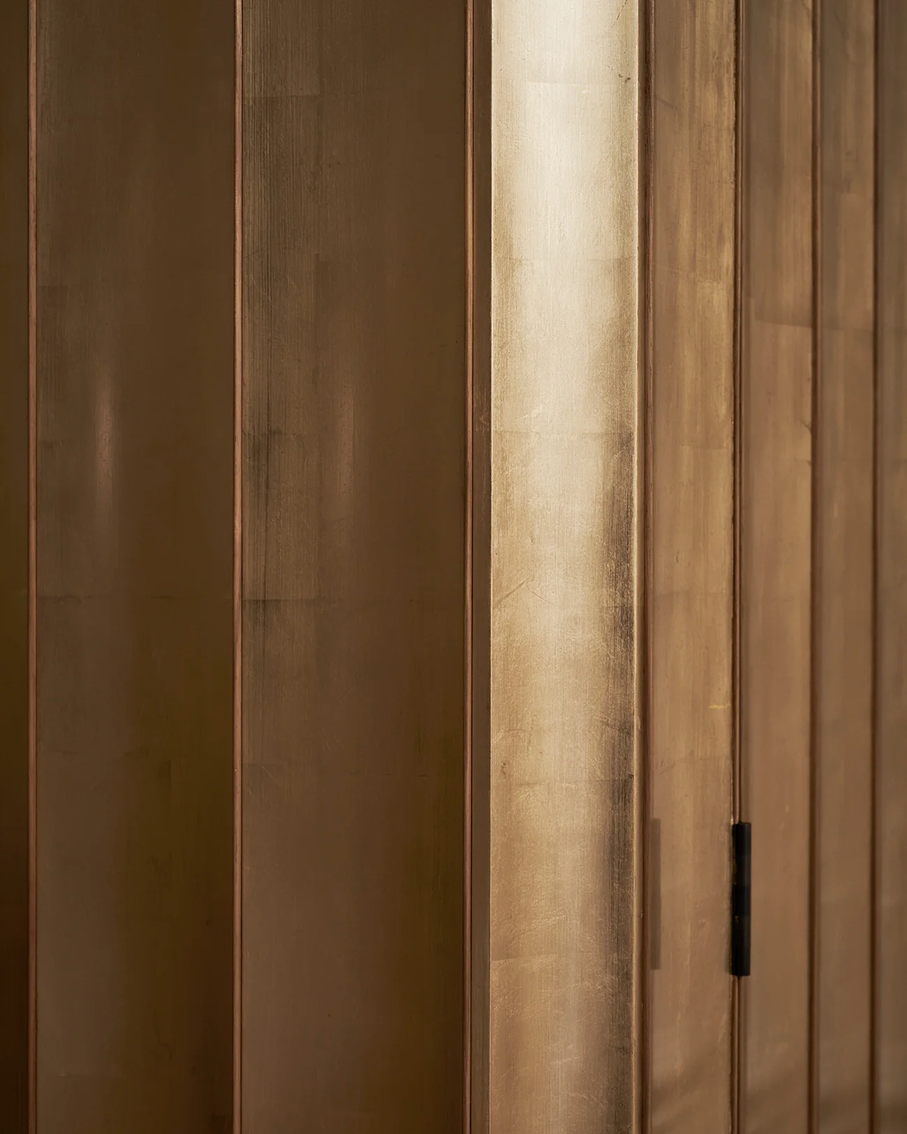 Glover drinks cabinet gold - Image 4