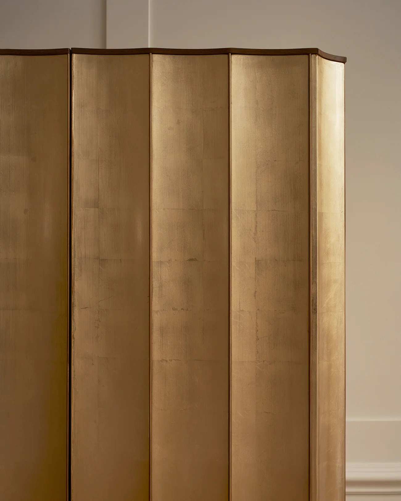 Glover drinks cabinet gold - Image 8