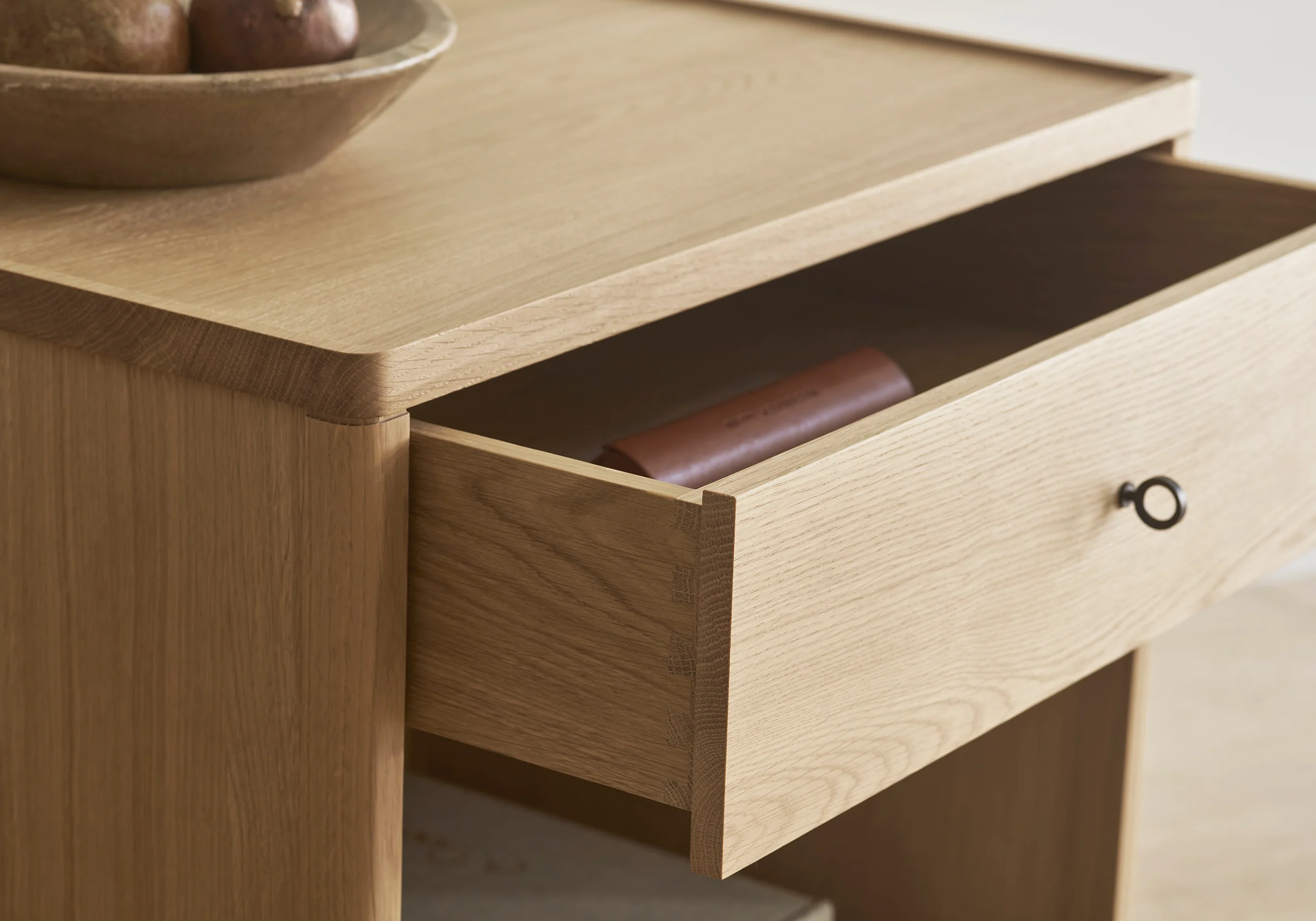 Joyce bedside table large - Image 3