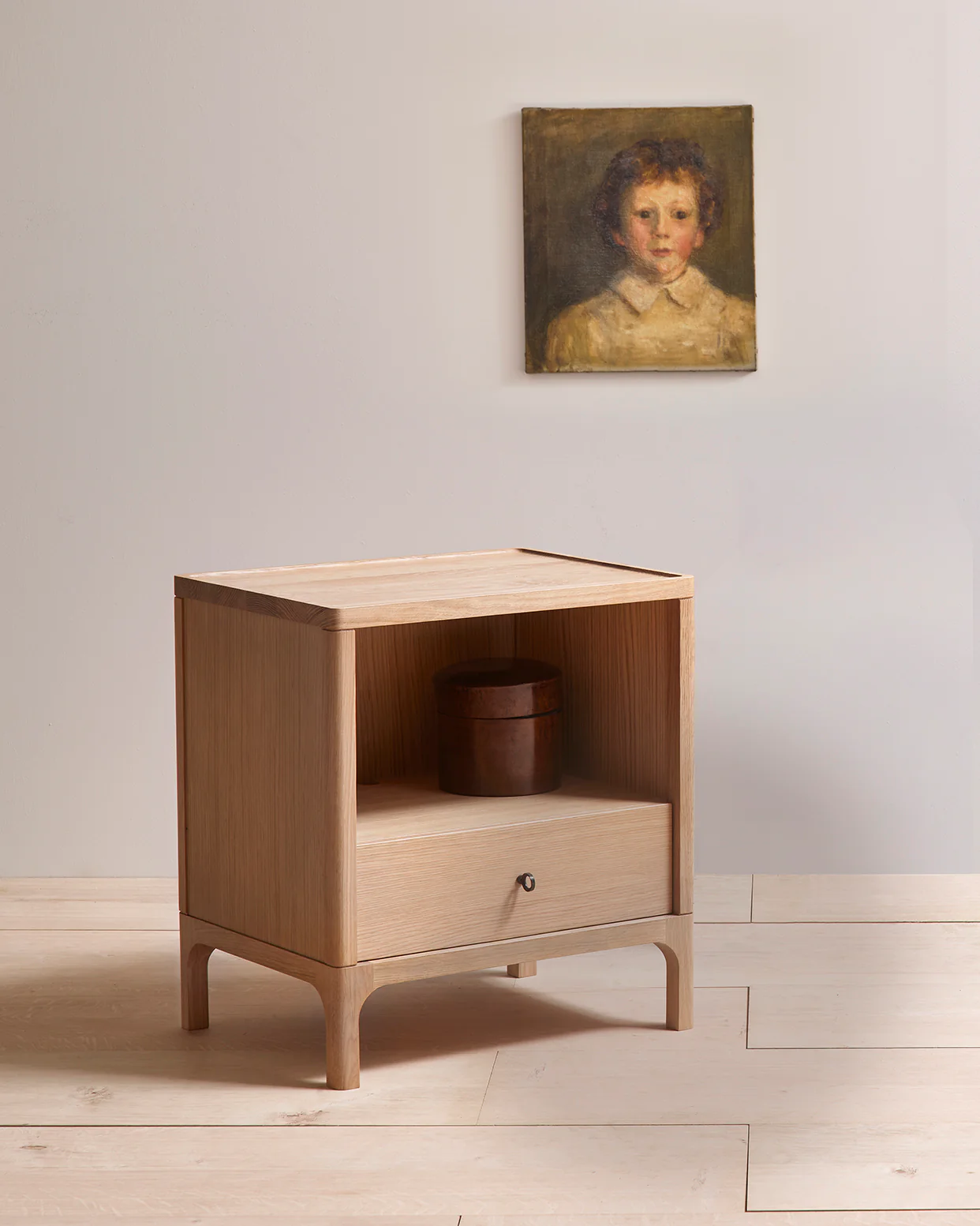 Joyce bedside table medium - Image 6