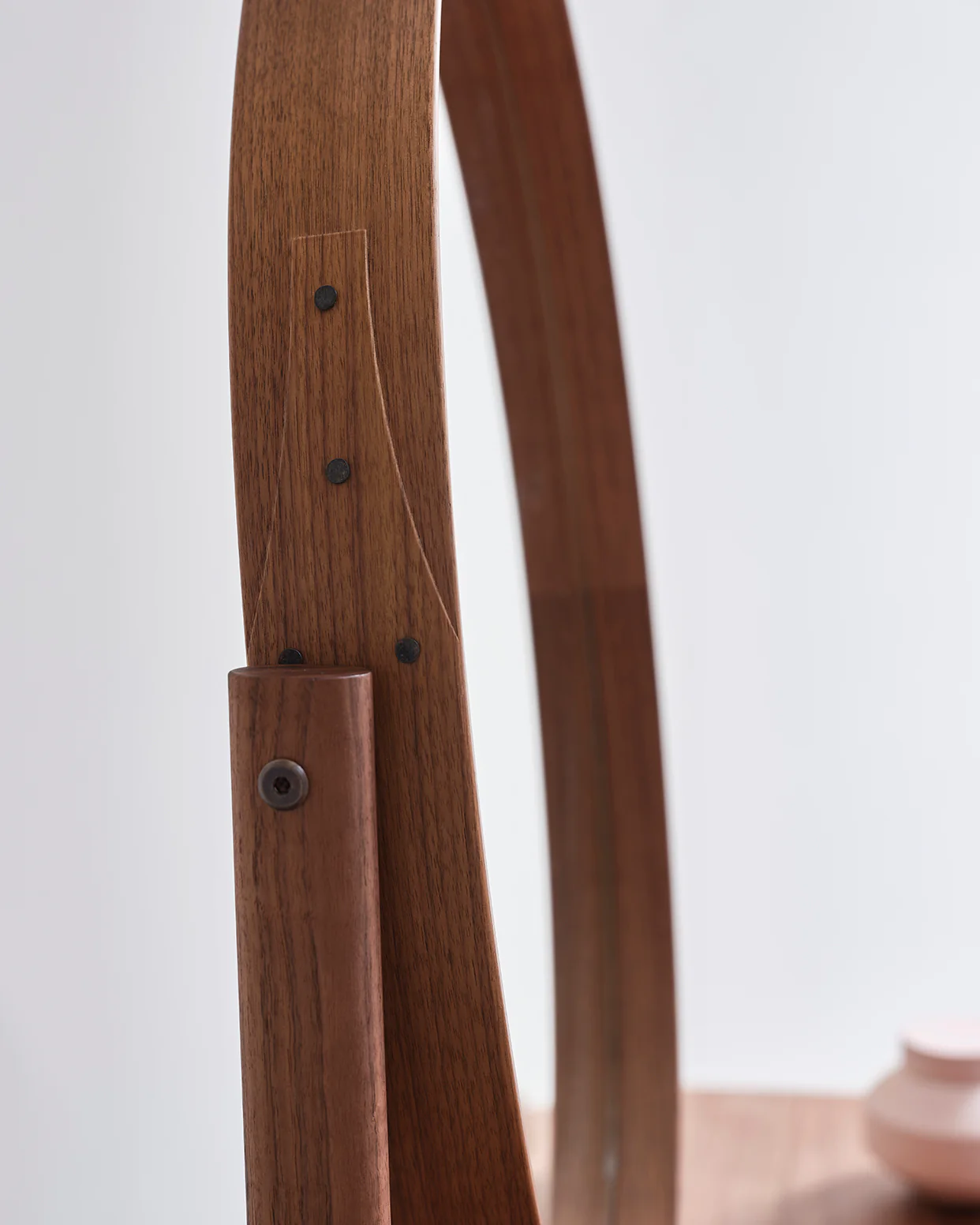Lana dressing table II - Image 4