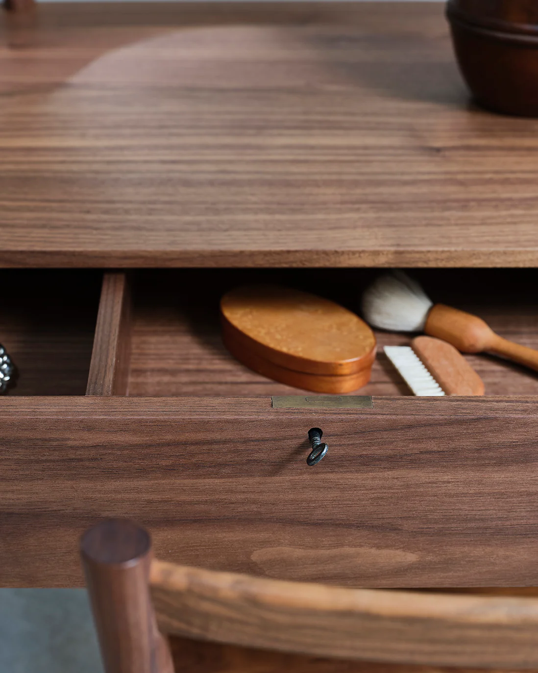Lana dressing table II - Image 5