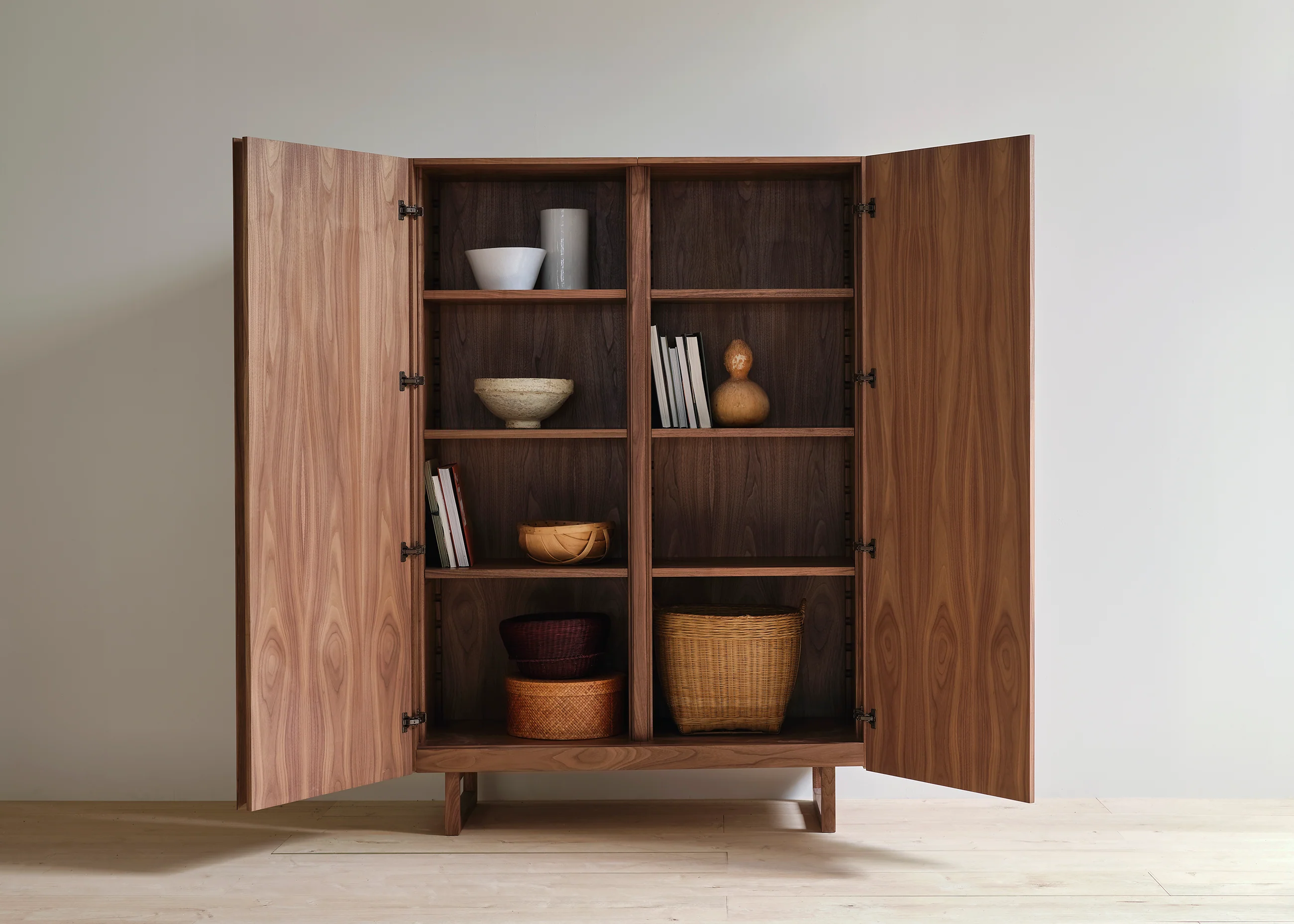 Lowry armoire - Image 5