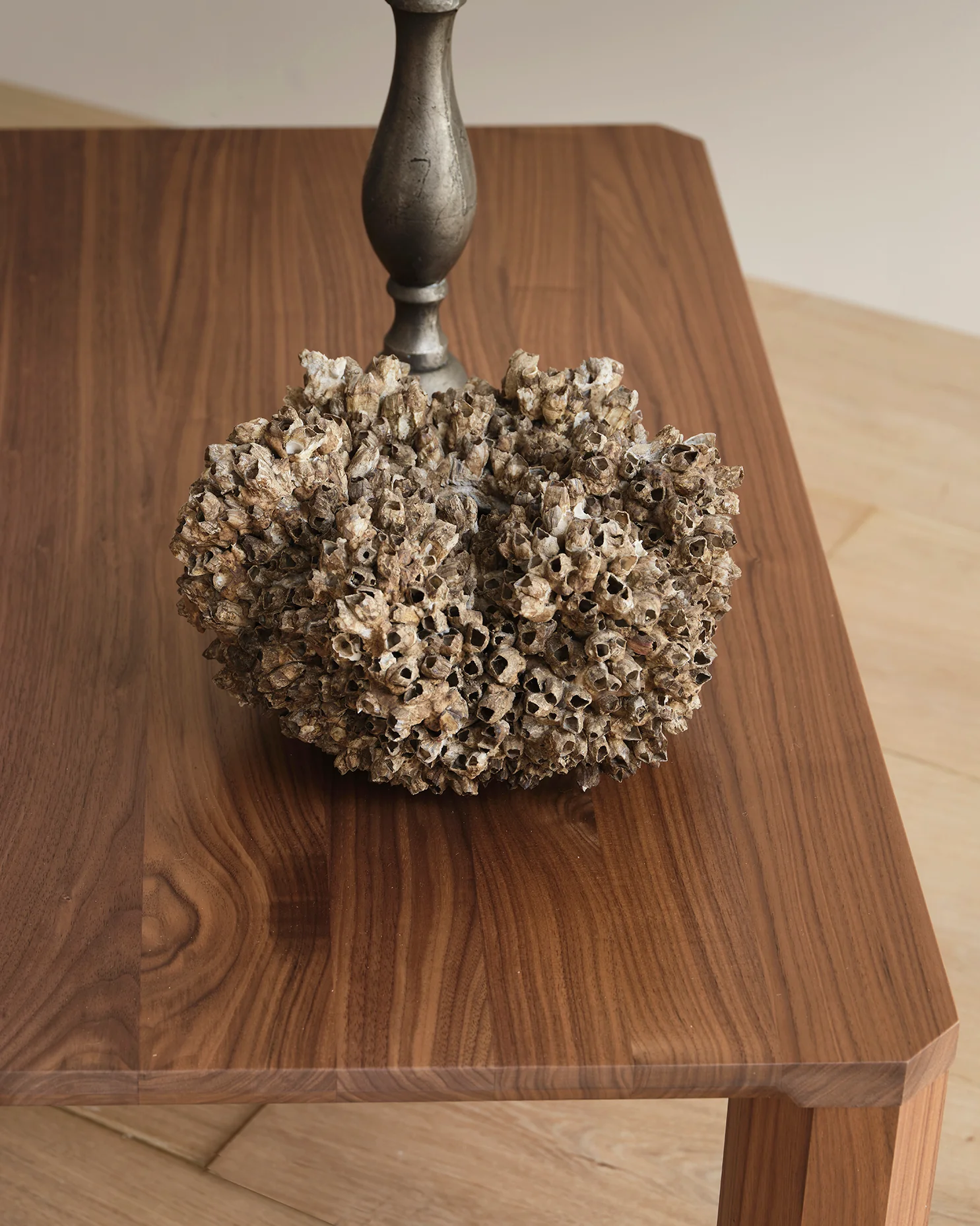 Mead coffee table - Image 8