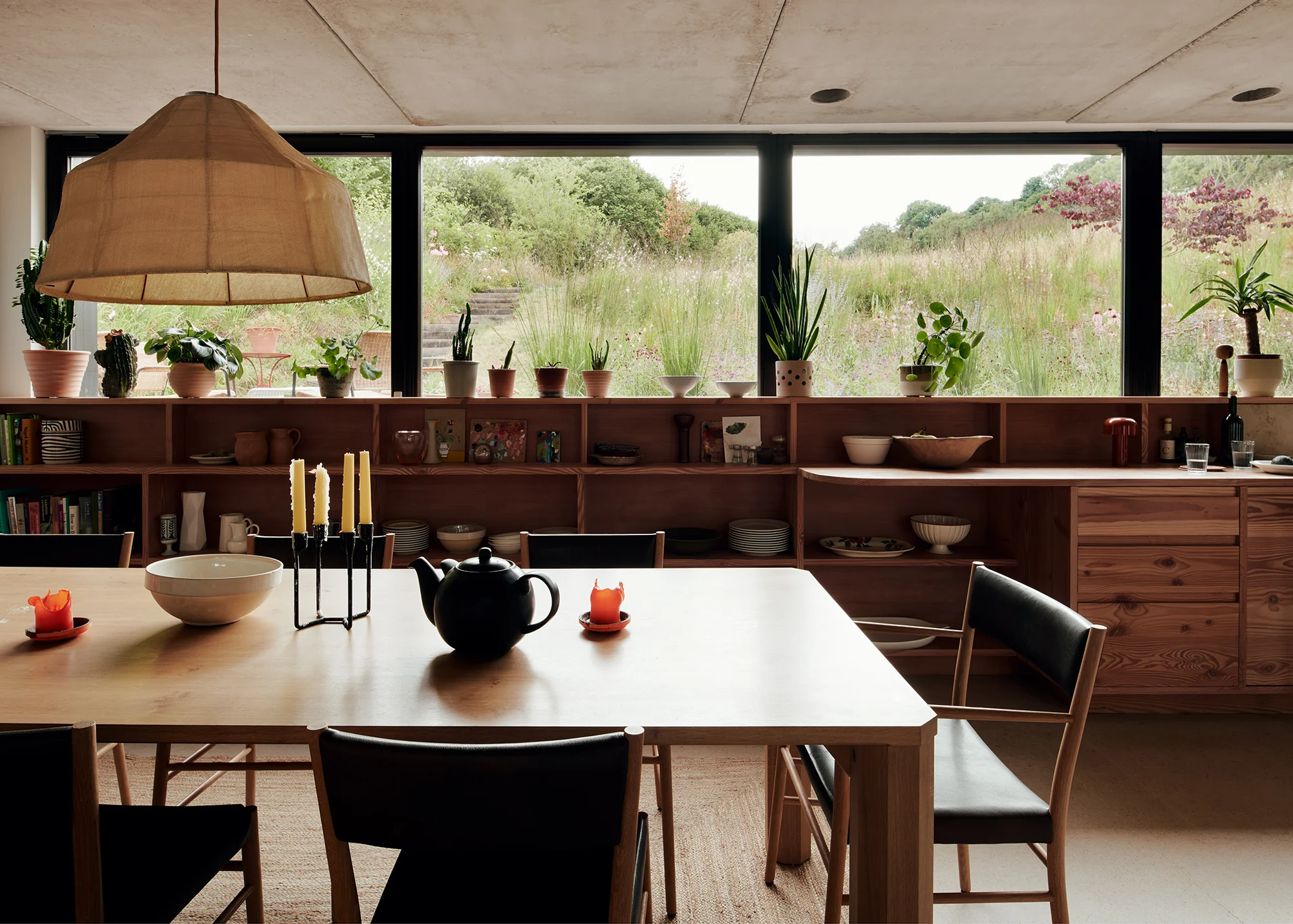 Mead dining table - Image 3