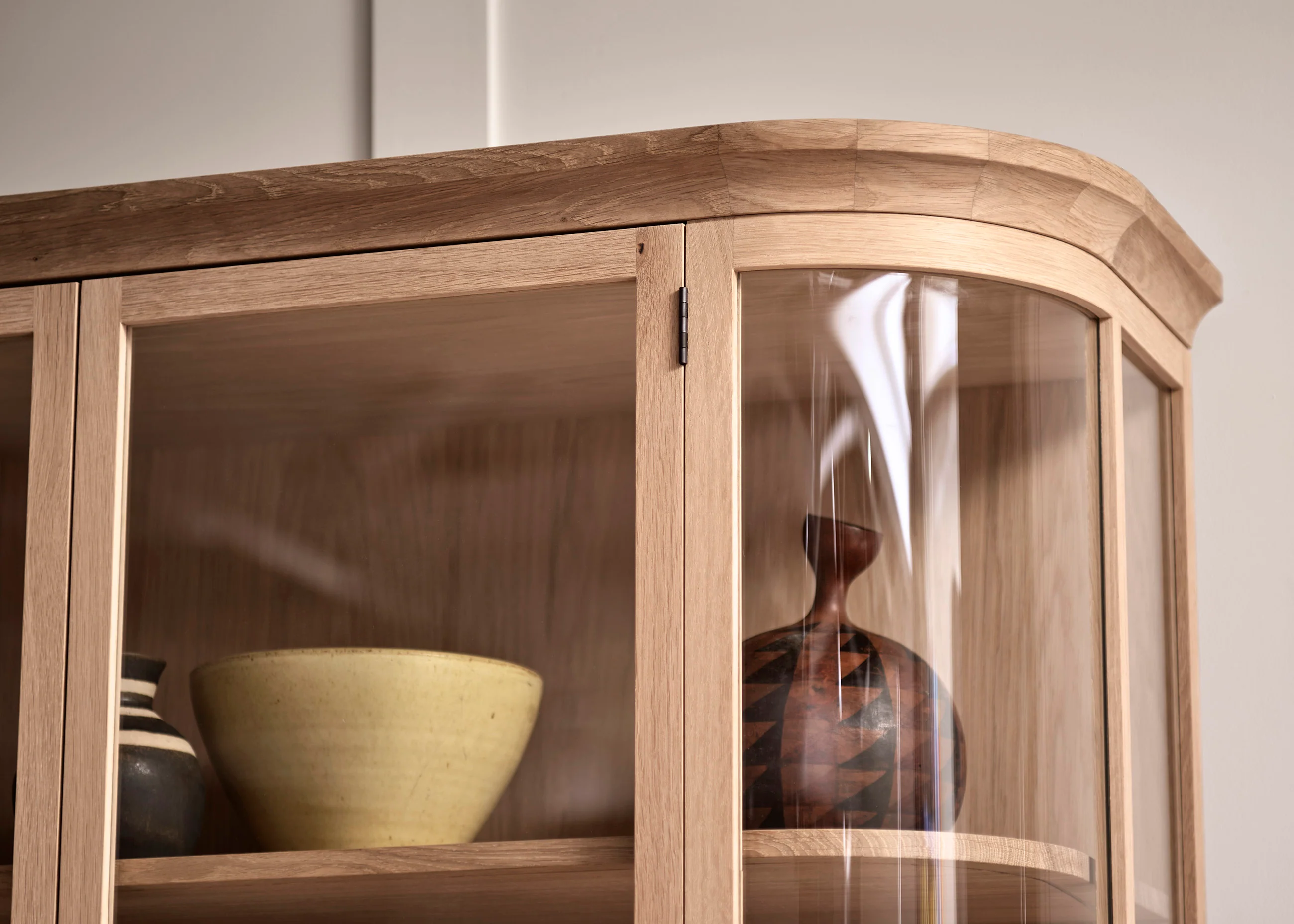 Mercier sideboard glass - Image 3