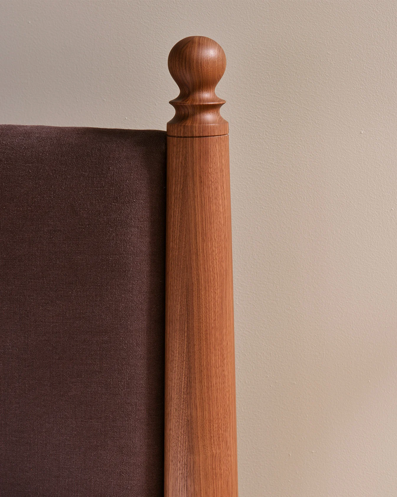 Olivine bed - Image 4