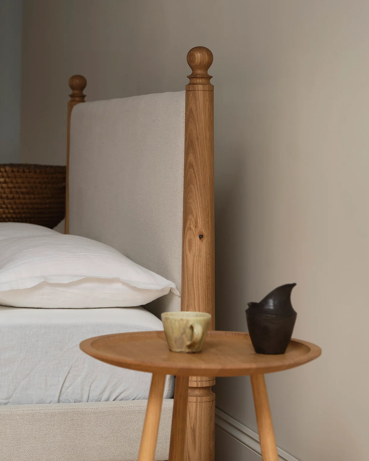 Olivine bed - Image 3