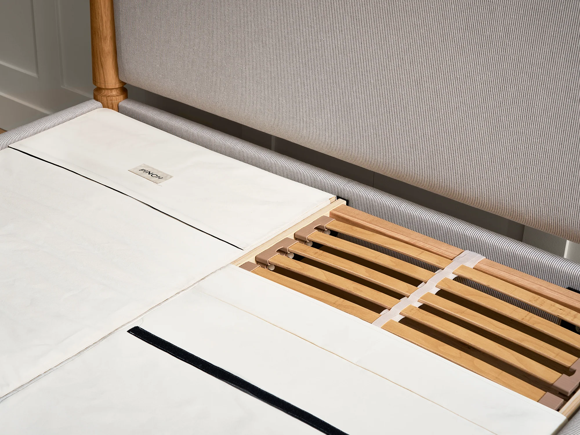 Olivine bed - Image 7