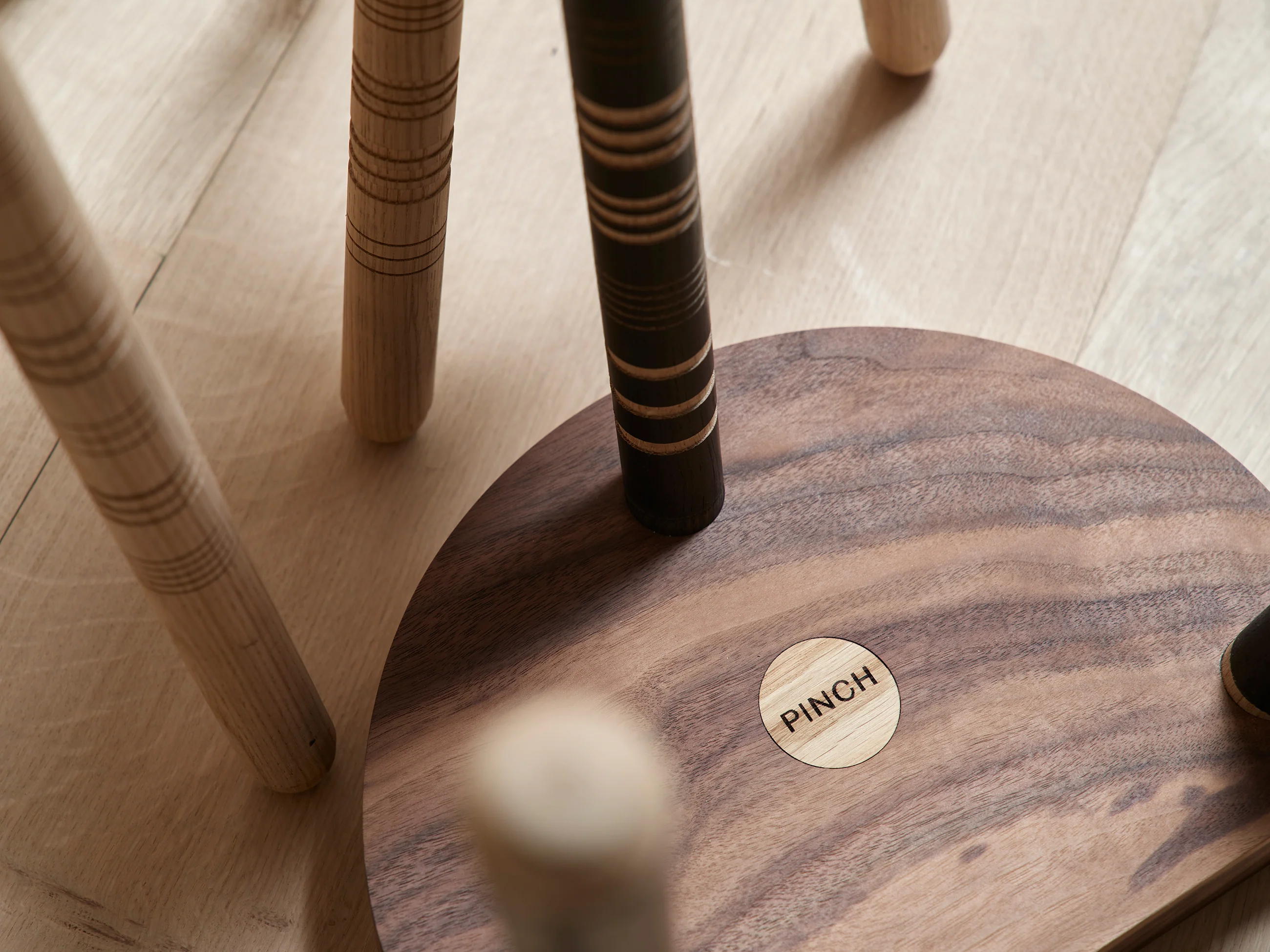 Ort table - Image 3