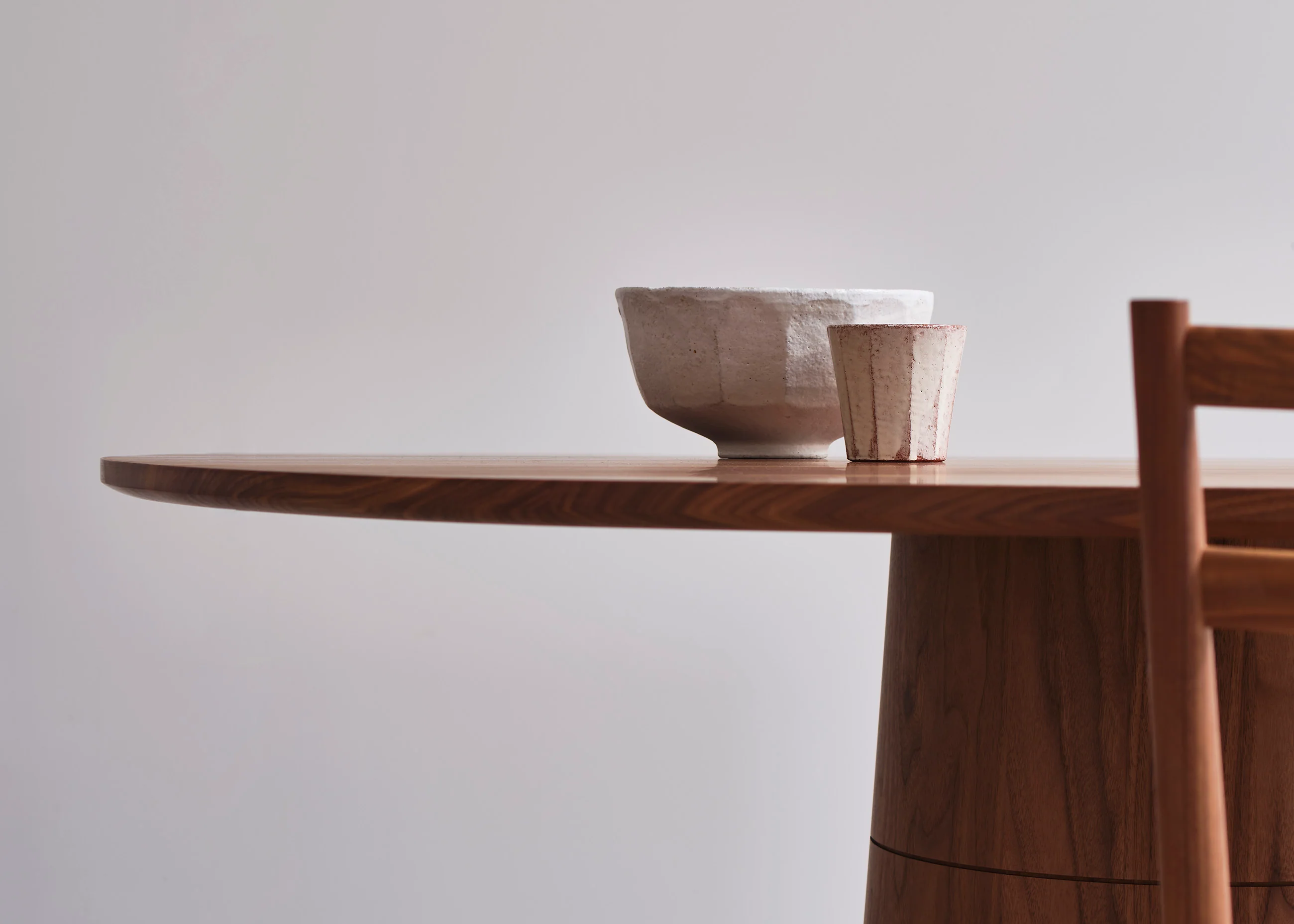 Rodan dining table - Image 6