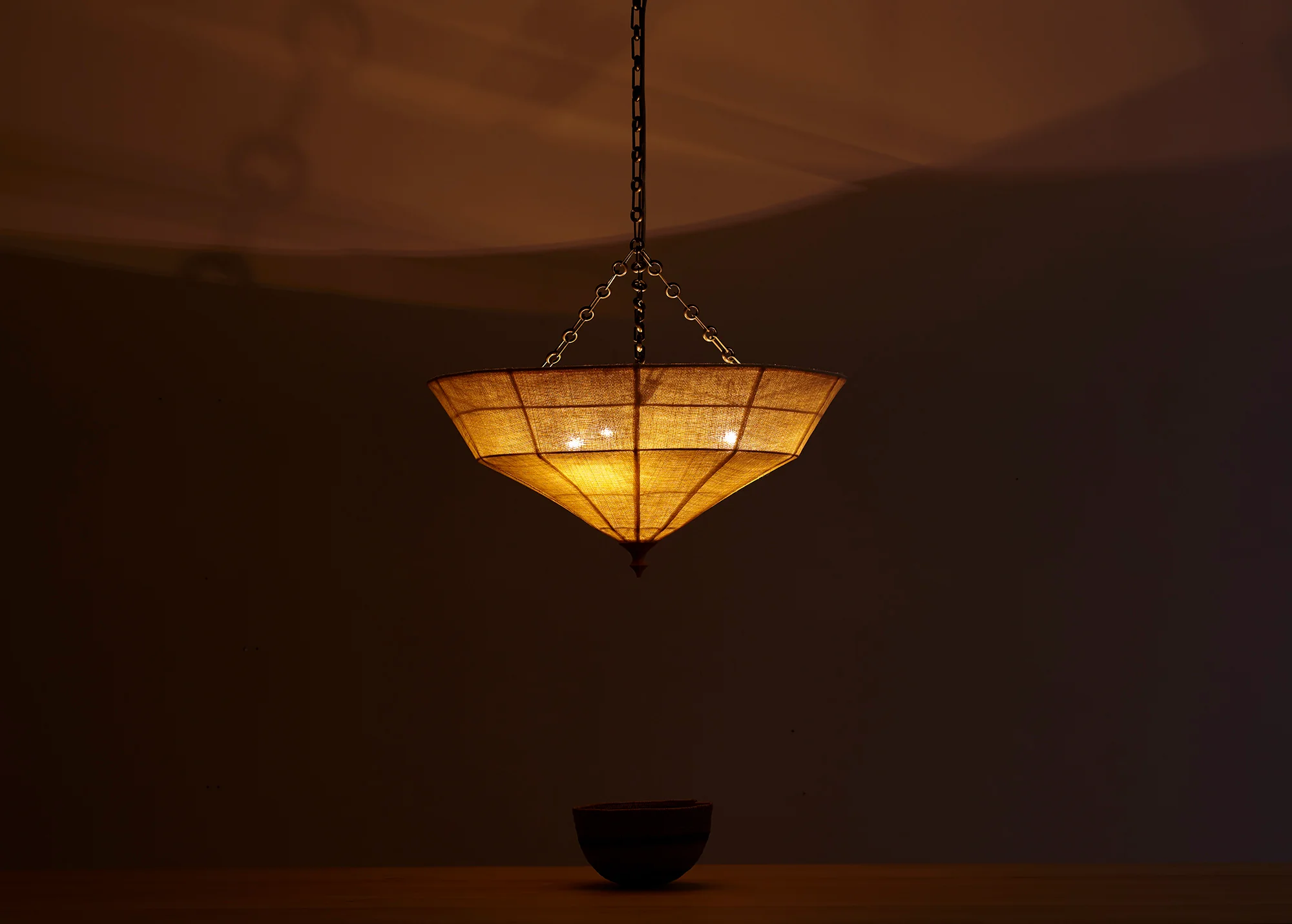 Soren crown pendant light 700 - Image 4