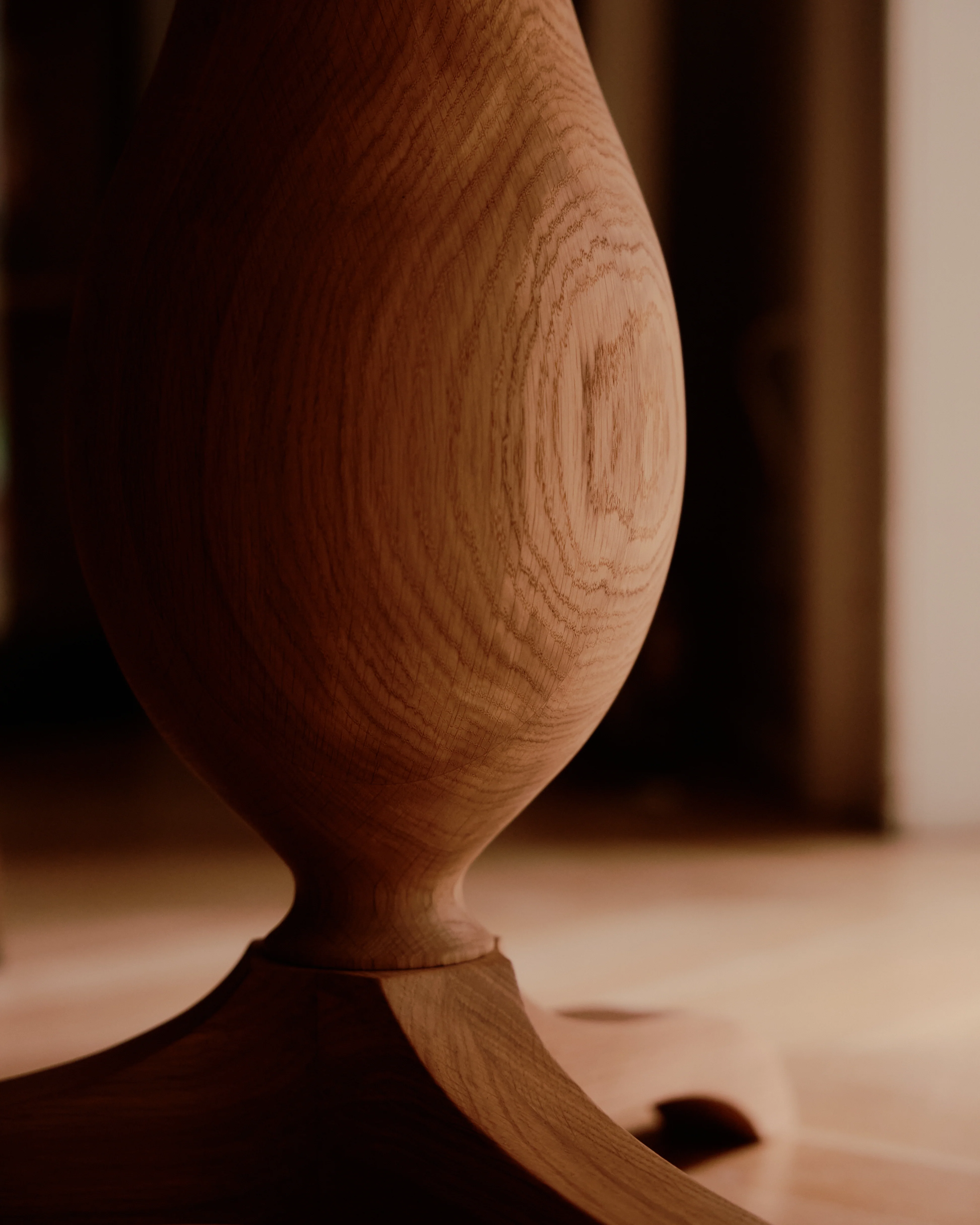 Tove dining table extending - Image 5