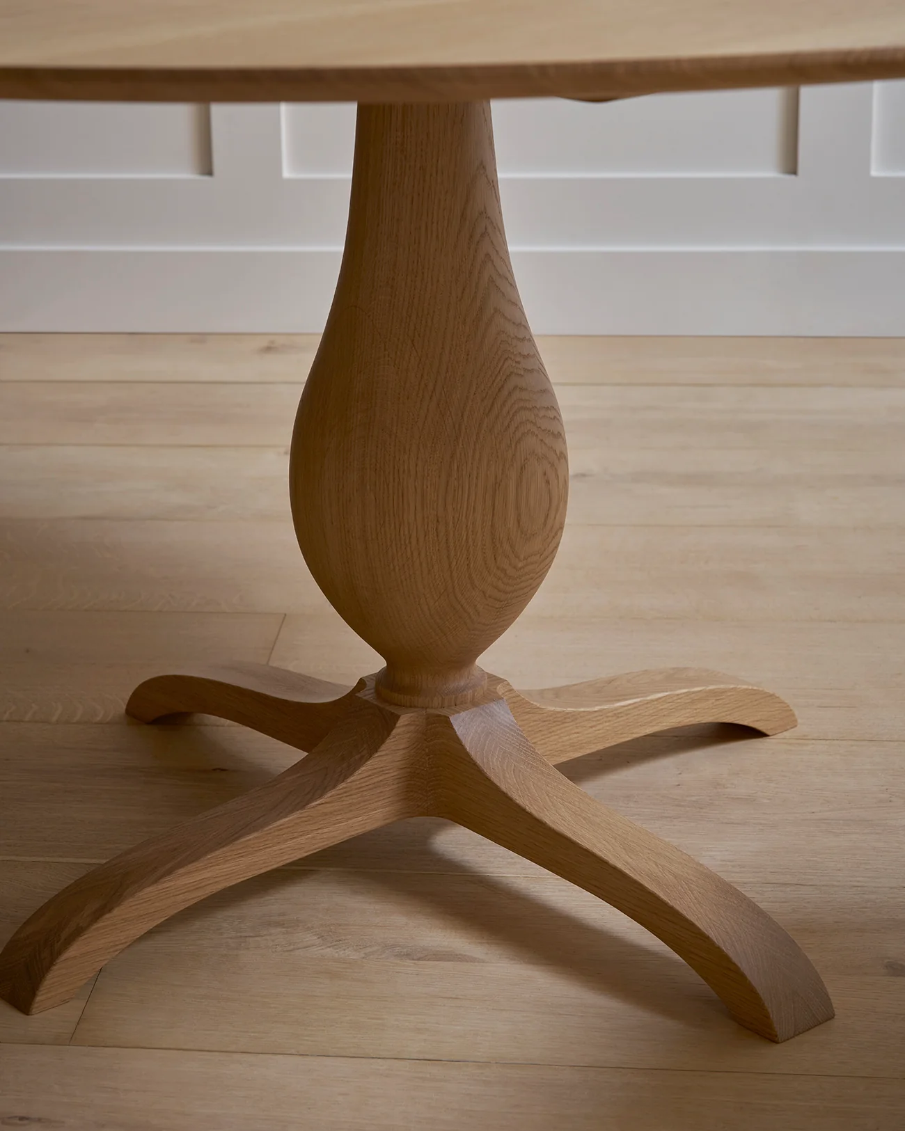 Tove dining table circular - Image 7