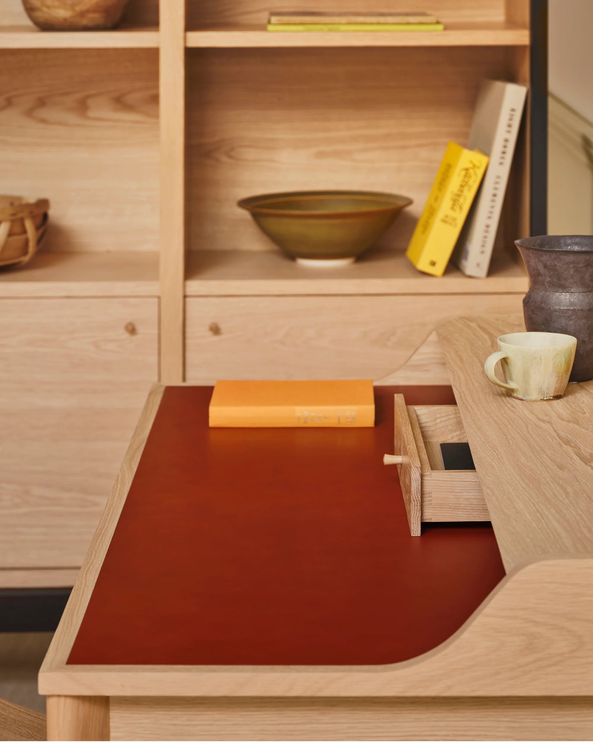 Yves desk - Image 6